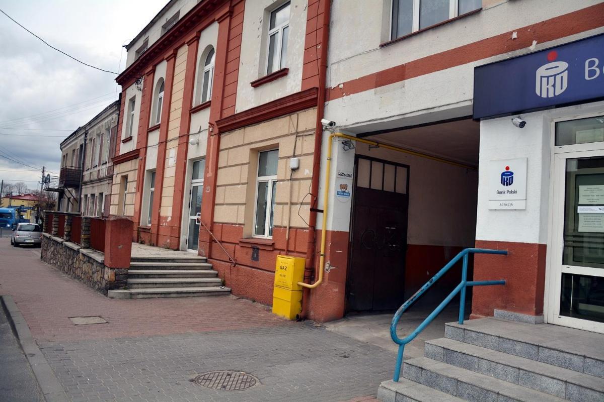 Noclegi Sulejów Exteriör bild